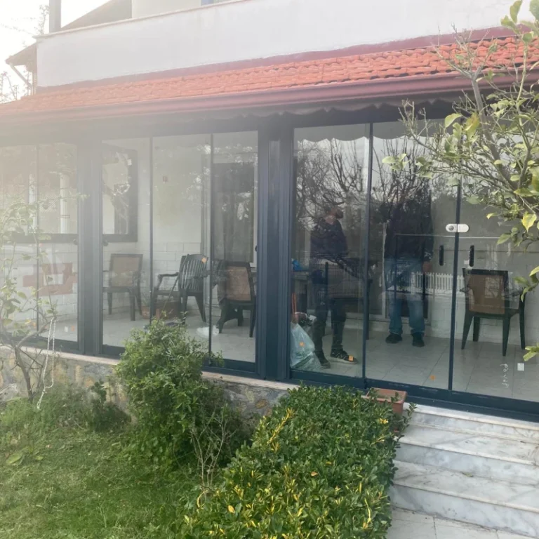 salihleraltı cam balkon