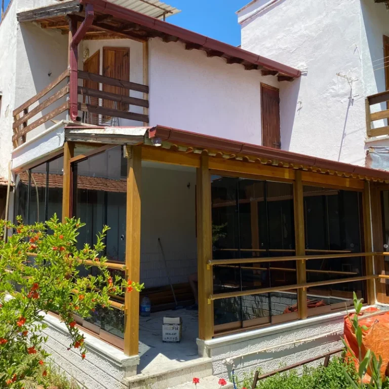 salihleraltı cam balkon
