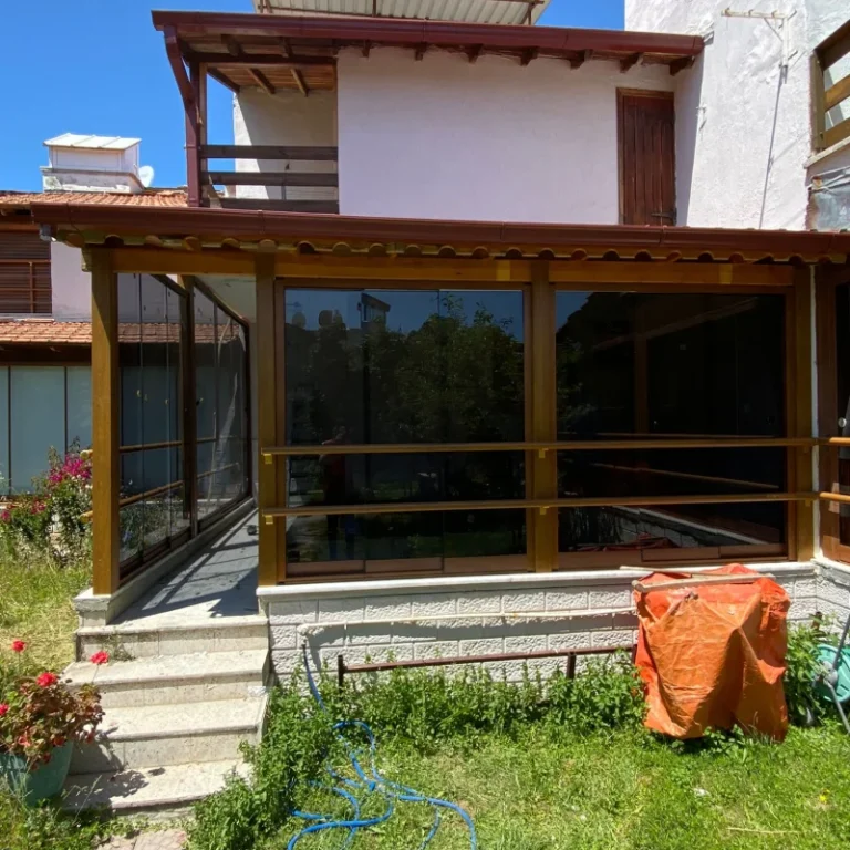 salihleraltı cam balkon
